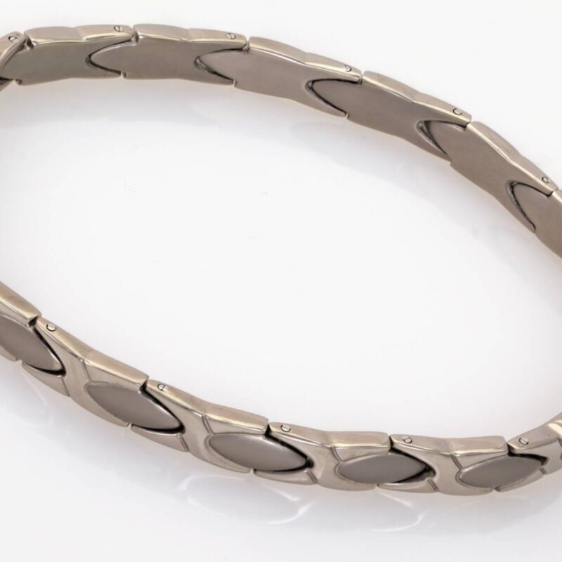 Titanium Bracelet / Anklet - X & Oval Silver